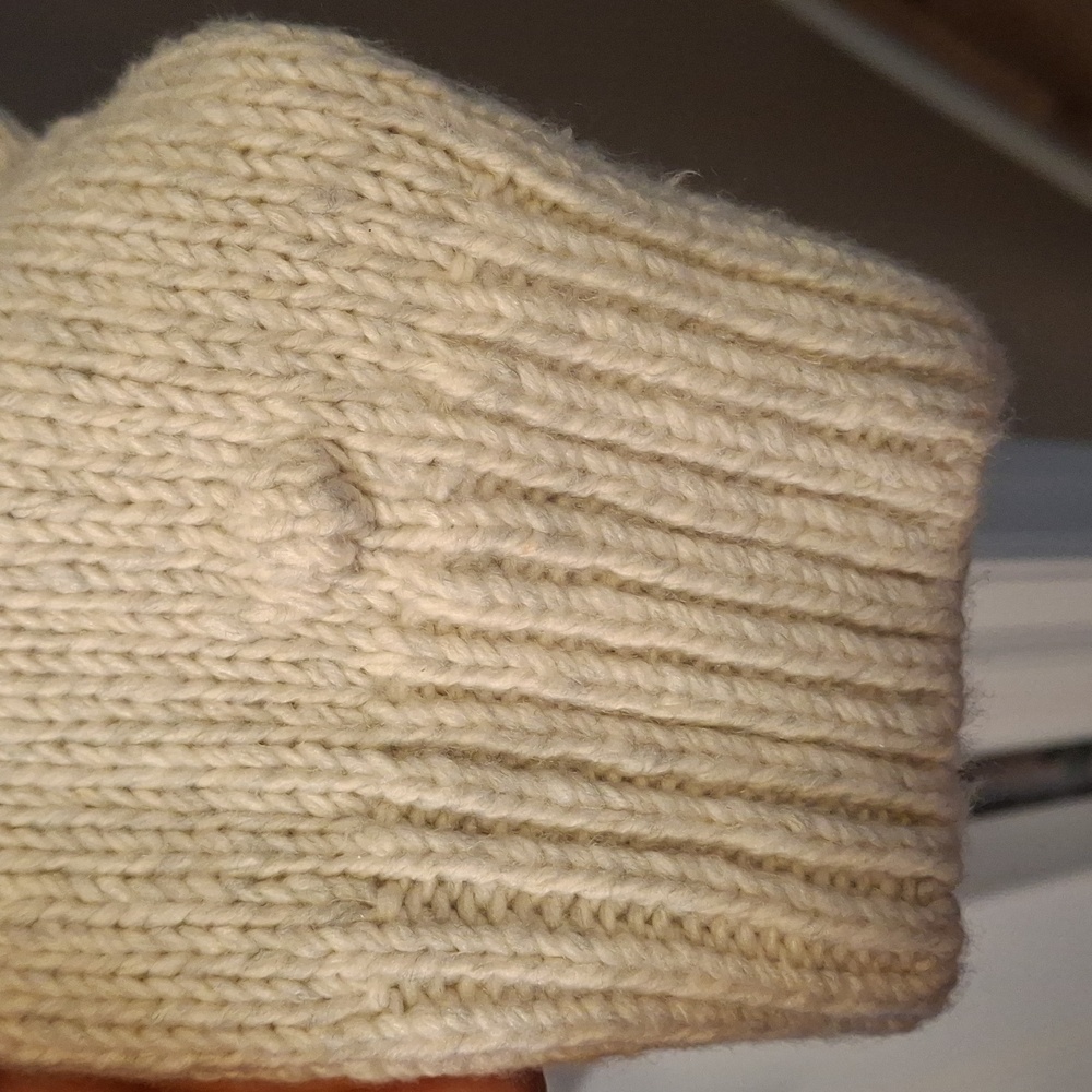 5/$25-Lucky Brand Oatmeal Color Sweater EUC - Picture 5 of 7